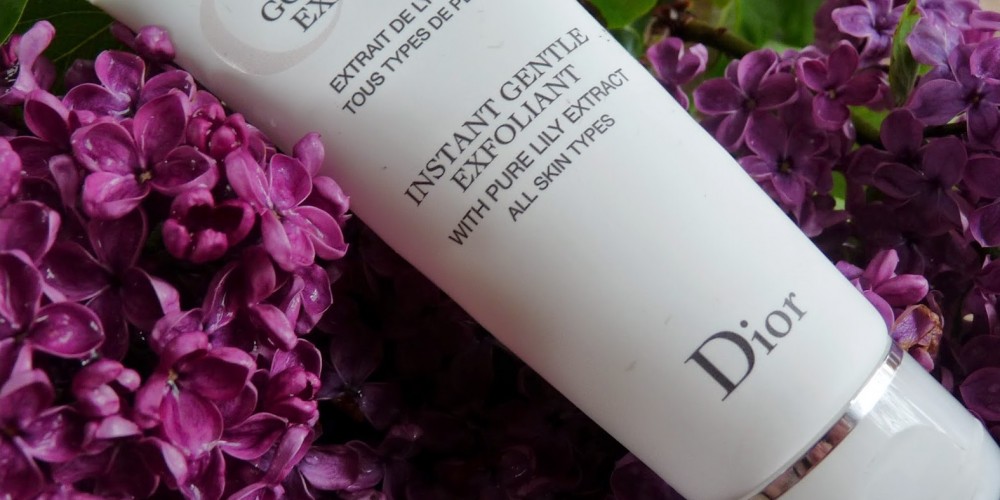 Glatte Haut mit dem Peeling Peeling Doux Gommage Express von Dior