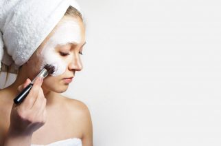 Wie sollten Sie für die Gesichtshaut sorgen? Fragen zum Thema Hautpflege